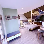 Escale En Avesnois Bed and Breakfast
