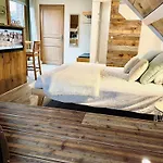 Bed and Breakfast Escale En Avesnois Croix-Caluyau